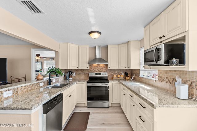 8416 CONCORD Boulevard W, Jacksonville, FL 32208