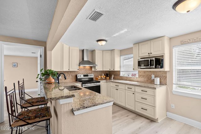 8416 CONCORD Boulevard W, Jacksonville, FL 32208