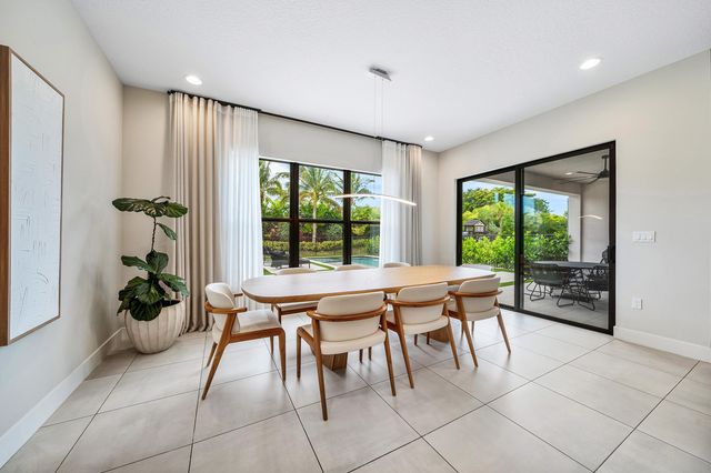 8124 Crystal Downs Avenue, Boca Raton, FL 33434