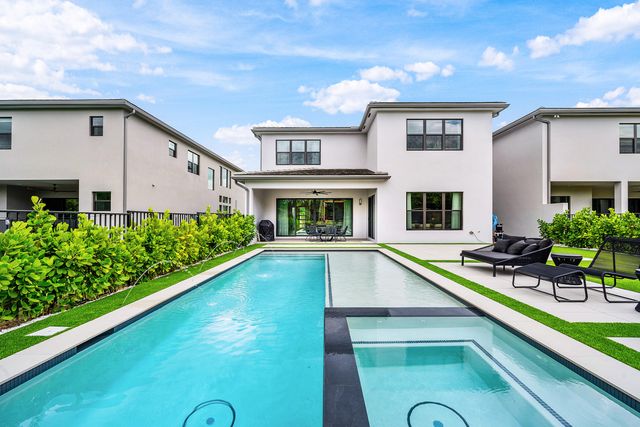 8124 Crystal Downs Avenue, Boca Raton, FL 33434