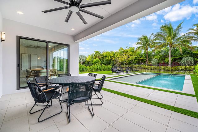 8124 Crystal Downs Avenue, Boca Raton, FL 33434