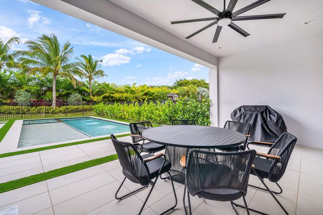 8124 Crystal Downs Avenue, Boca Raton, FL 33434