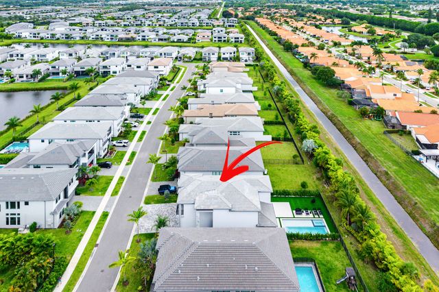 8124 Crystal Downs Avenue, Boca Raton, FL 33434