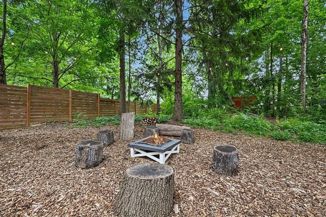 586 Kuehnle Avenue, Ann Arbor, MI 48103