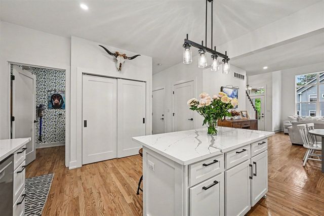 586 Kuehnle Avenue, Ann Arbor, MI 48103