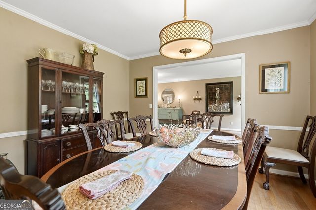 1722 Kellogg Springs Drive, Atlanta, GA 30338
