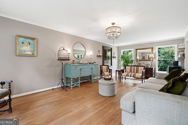 1722 Kellogg Springs Drive, Atlanta, GA 30338