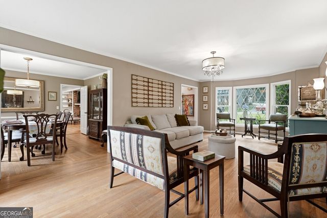 1722 Kellogg Springs Drive, Atlanta, GA 30338