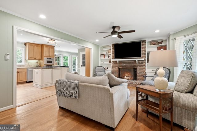 1722 Kellogg Springs Drive, Atlanta, GA 30338