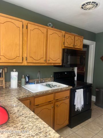307 Hickory Street, Greenville, NC 27858
