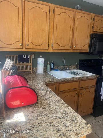 307 Hickory Street, Greenville, NC 27858