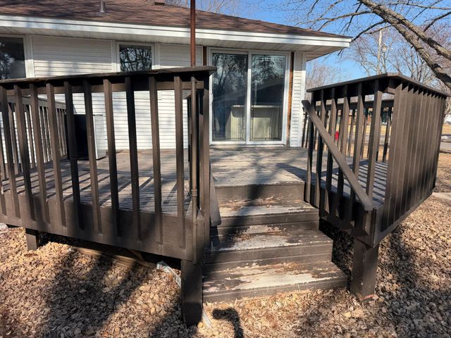 836 112th Avenue NW, Coon Rapids, MN 55448