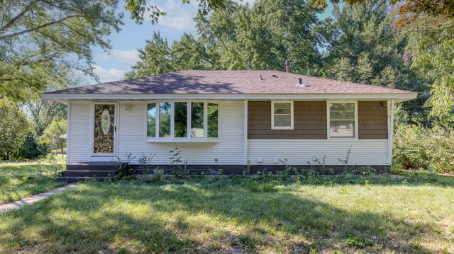 836 112th Avenue NW, Coon Rapids, MN 55448