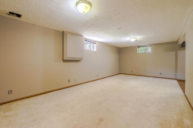 836 112th Avenue NW, Coon Rapids, MN 55448
