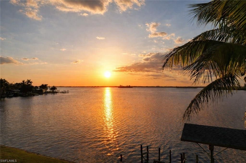 4567 E Riverside DR, FORT MYERS, FL 33905 — photo 3