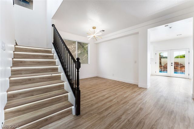 3472 Unique Way, Las Vegas, NV 89129