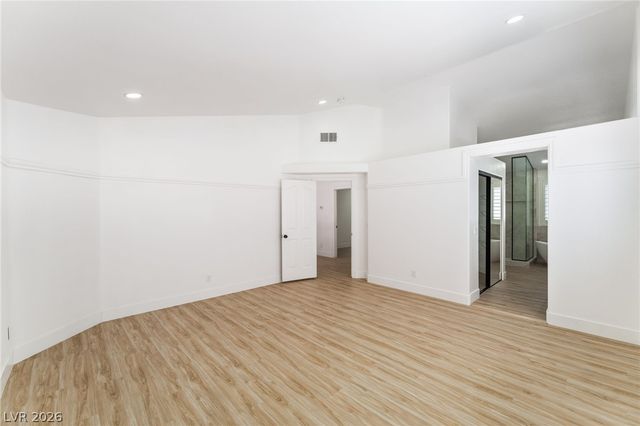 3472 Unique Way, Las Vegas, NV 89129