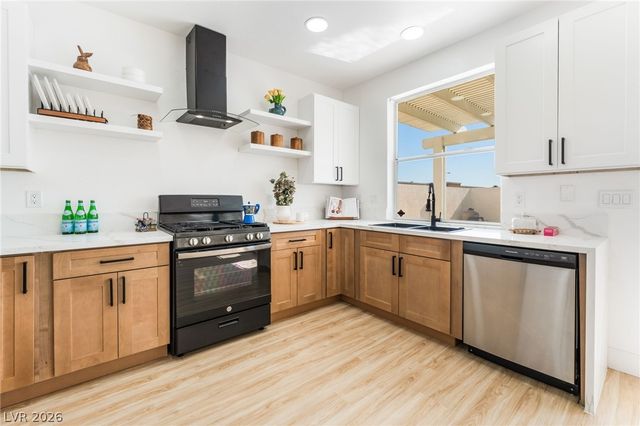 3472 Unique Way, Las Vegas, NV 89129