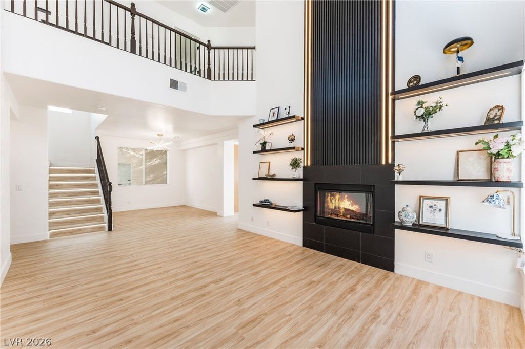 3472 Unique Way, Las Vegas, NV 89129