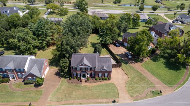 109 Masters Way, Hendersonville, TN 37075