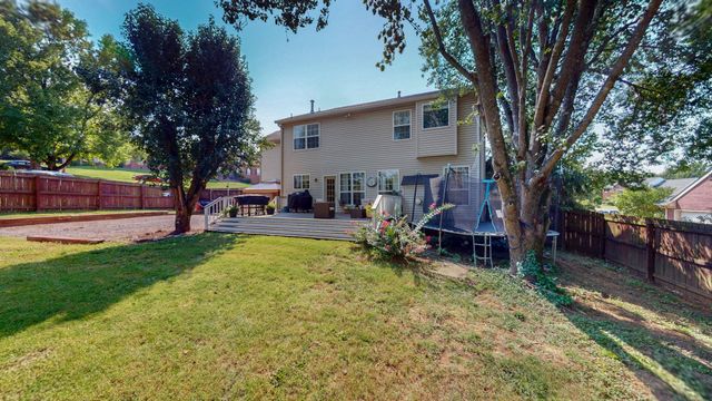 109 Masters Way, Hendersonville, TN 37075