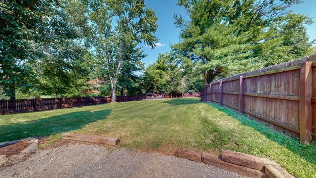 109 Masters Way, Hendersonville, TN 37075