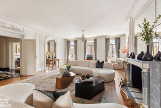 730 Park Ave # 15 # 16A, New York City, NY 10021