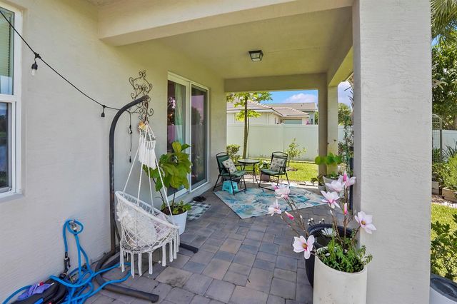 11971 Cypress Key Way, Royal Palm Beach, FL 33411