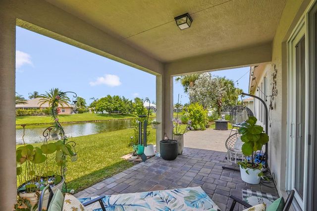 11971 Cypress Key Way, Royal Palm Beach, FL 33411
