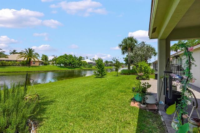 11971 Cypress Key Way, Royal Palm Beach, FL 33411