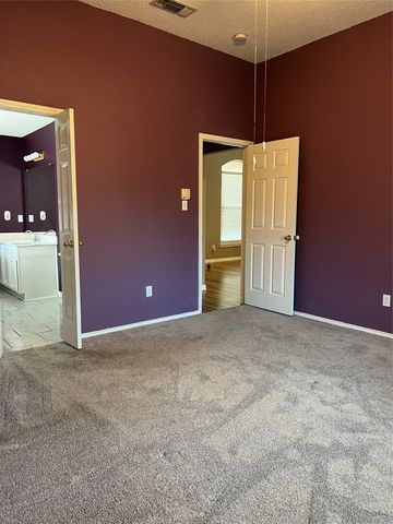 6015 Harwood Crossing Drive, Arlington, TX 76018