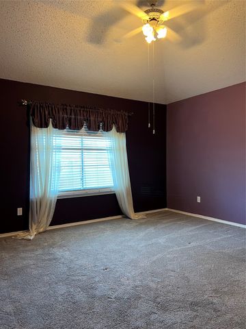 6015 Harwood Crossing Drive, Arlington, TX 76018