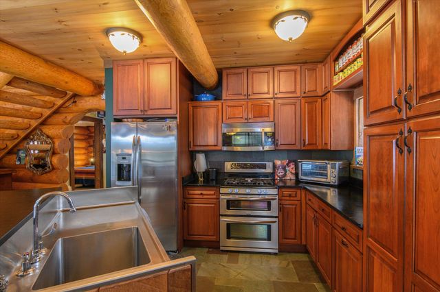 660 Patch Hill Road, Mount Holly, VT 05758