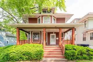 630 Forest Avenue, Elgin, IL 60120