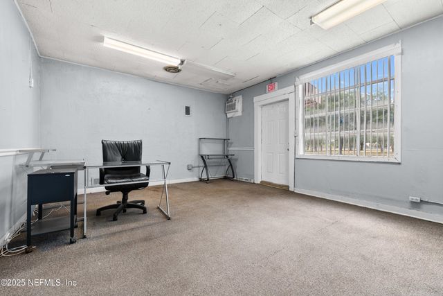 1705 E ADAMS Street, Jacksonville, FL 32202