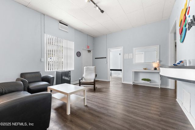 1705 E ADAMS Street, Jacksonville, FL 32202