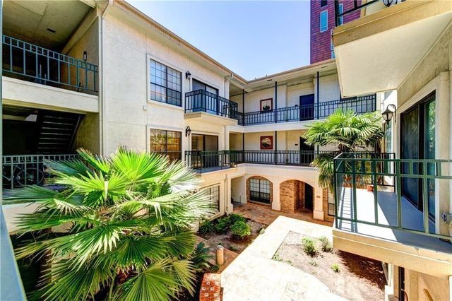 1908 San Antonio ST 303, Austin, TX 78705