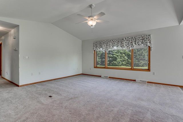 8826 N CLAYTON AVENUE, Neenah, WI 54956