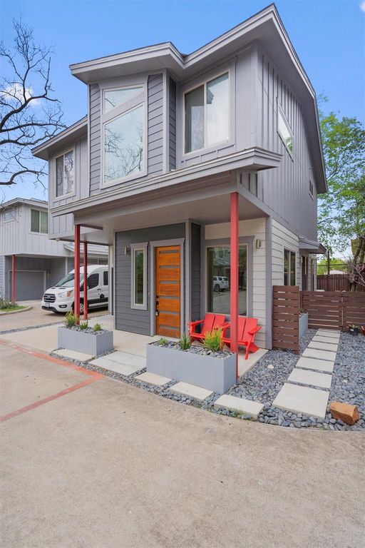 900 Banister LN D, Austin, TX 78704