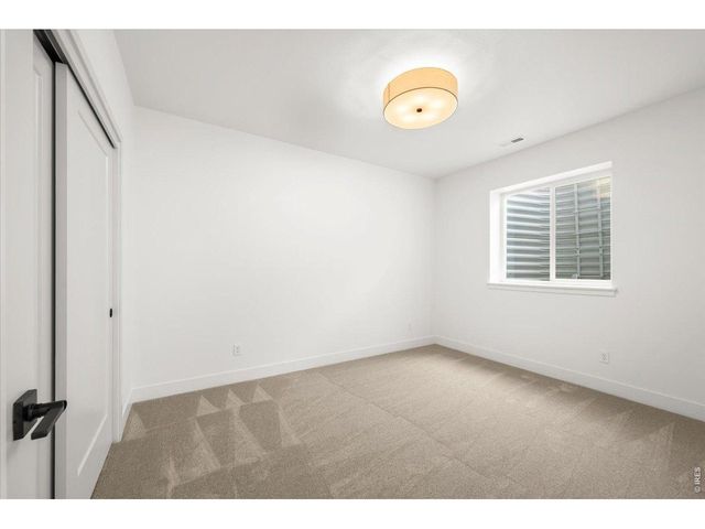 15 Snowcap Dr, Windsor, CO 80550