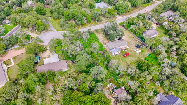 23030 Dream View Dr, Elmendorf, TX 78112
