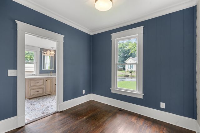 214 2nd Ave, Columbia, TN 38401