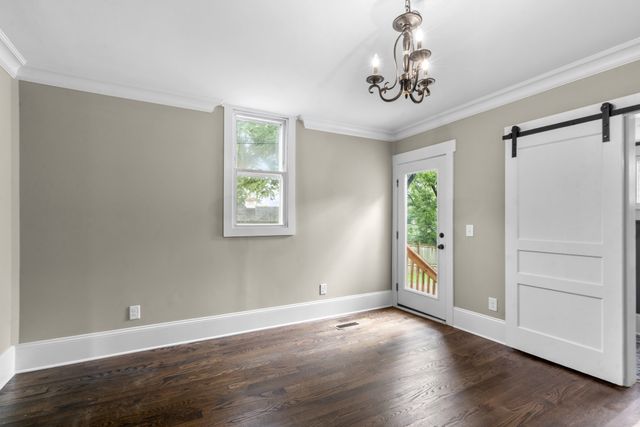 214 2nd Ave, Columbia, TN 38401