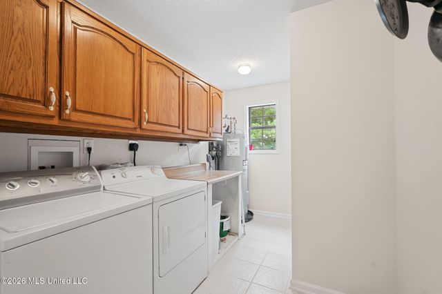 1582 Tulane Road, Nesbit, MS 38651