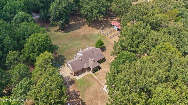 1582 Tulane Road, Nesbit, MS 38651