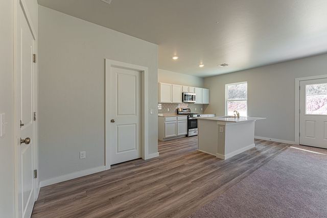 741 Stella Trail, Guthrie, OK 73044