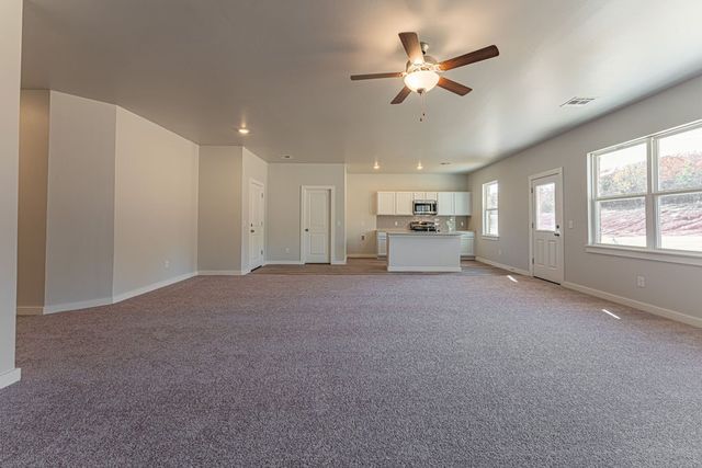 741 Stella Trail, Guthrie, OK 73044