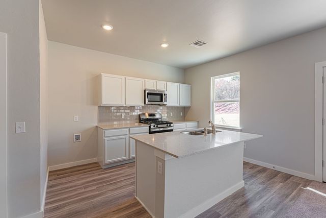 741 Stella Trail, Guthrie, OK 73044