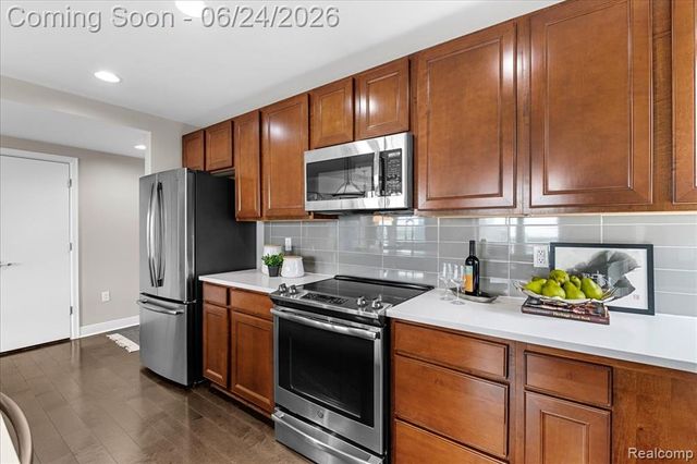 525 W Lafayette Boulevard 13E, Detroit, MI 48226