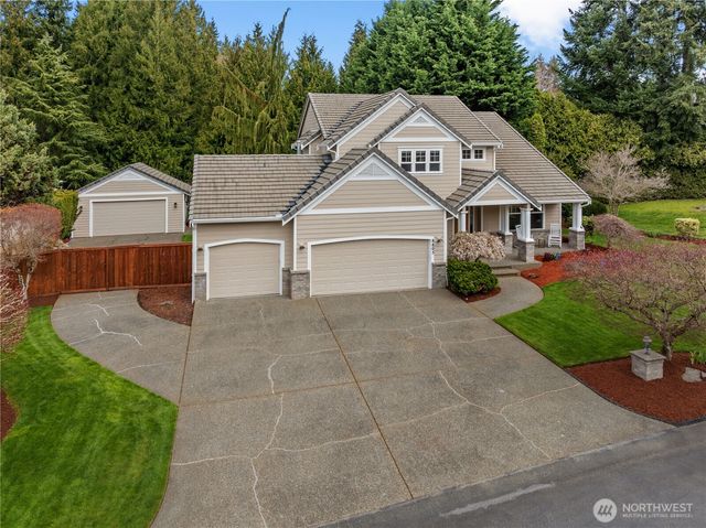 8805 182nd Street E, Puyallup, WA 98375